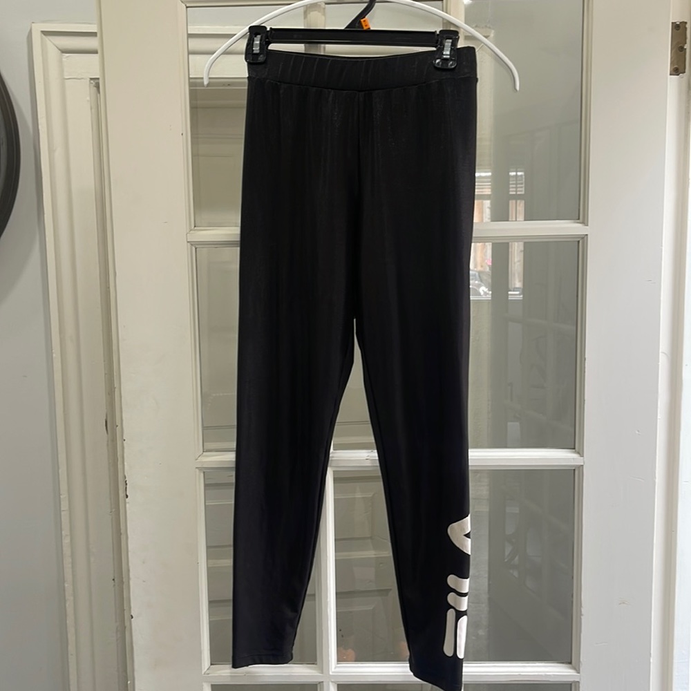 Bundle 2 Items for $20😀 Fila Shiny Leggings